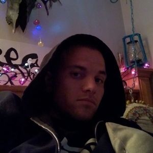 Meet your Posher, Ethan